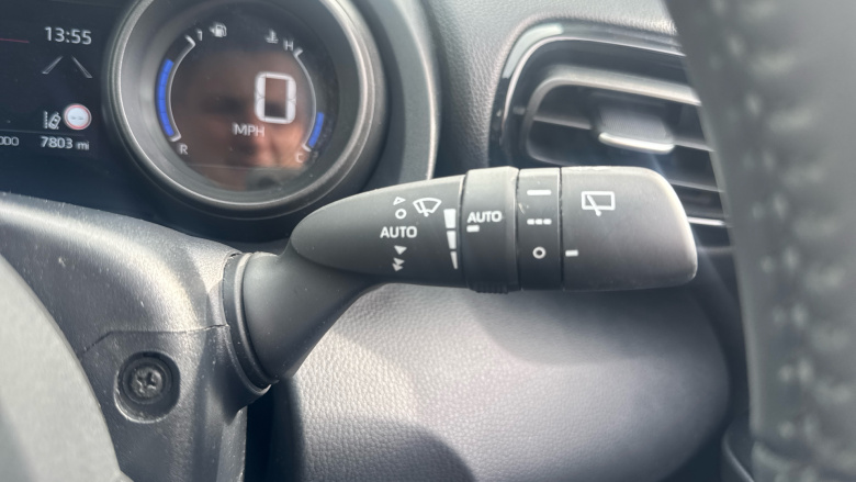 Toyota Yaris Cross 1.5 Hybrid Icon 5dr CVT Hybrid Estate